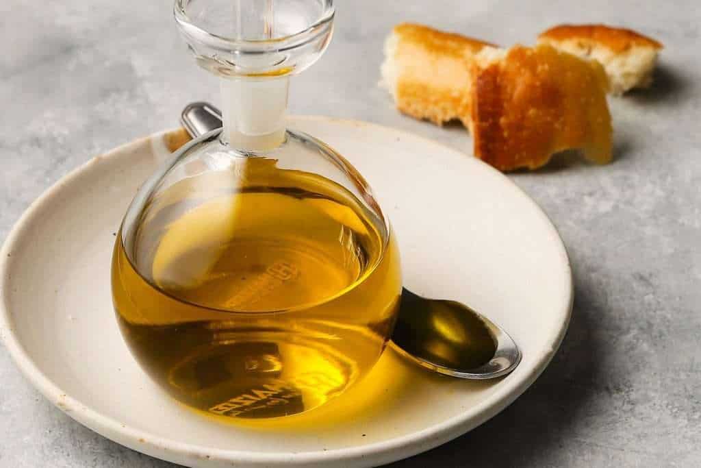 making rso with olive oil - % 6 Making RSO with Olive Oil